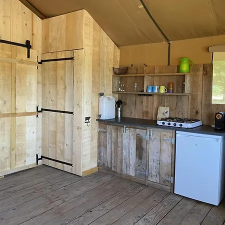 Family Friendly Glamping Tent For 5 In The Heart Of France * Saint-Desire